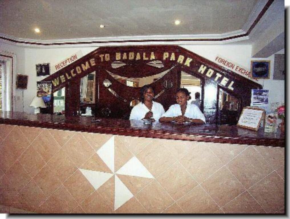 Badala Park Hotel コツ エクステリア 写真