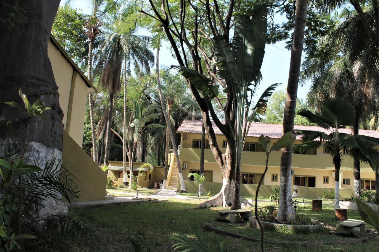 Badala Park Hotel コツ エクステリア 写真
