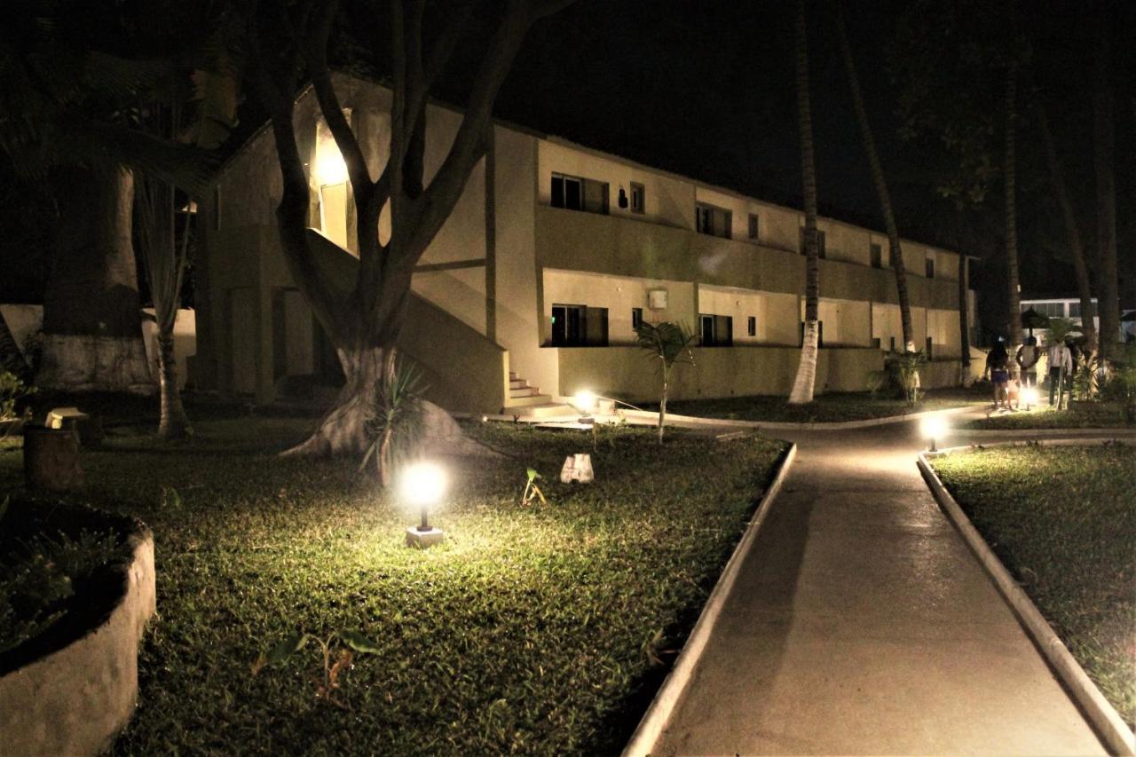 Badala Park Hotel コツ エクステリア 写真