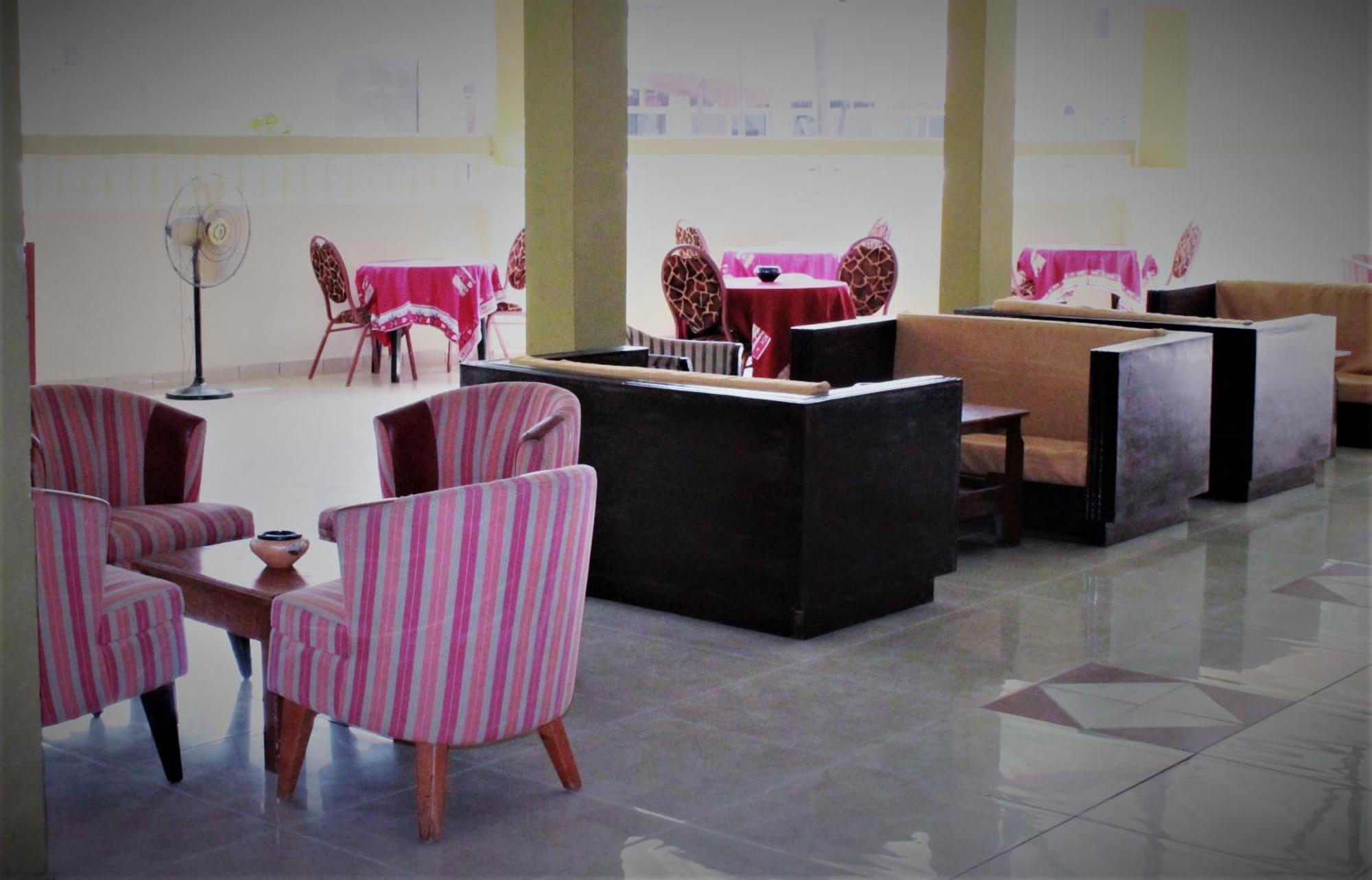 Badala Park Hotel コツ エクステリア 写真